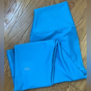 Blue ALO Airlift Leggings